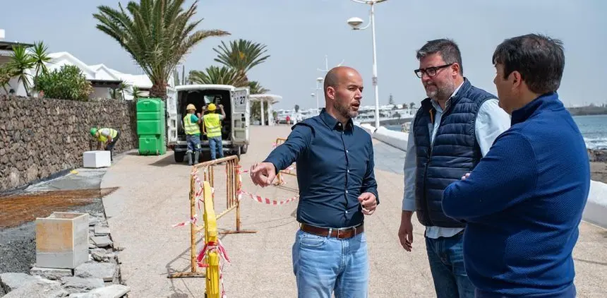 Raúl de León junto a Isidro Pérez y Antonio Rocío.