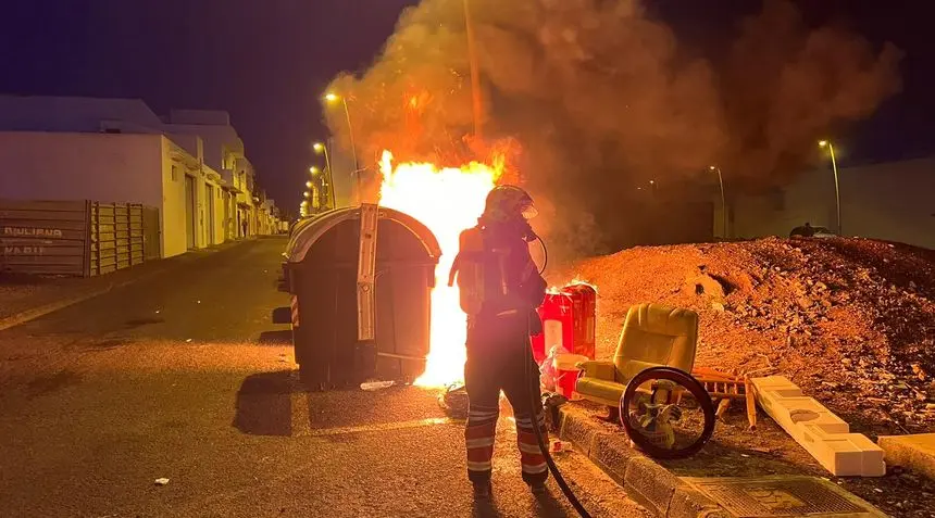 Imagen de la actuación de los bomberos