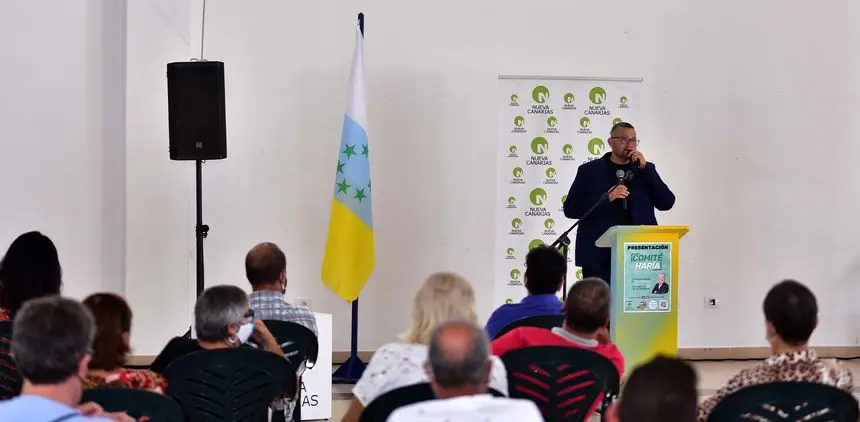 Marcos Lemes en un acto de Nueva Canarias en Haría.