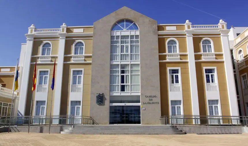 Fachada del Cabildo de Lanzarote.