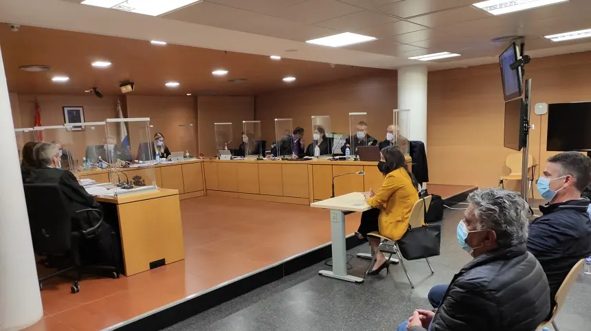 Nayra Callero Guadalupe durante su testimonio en la vista por el caso Montecarlo.