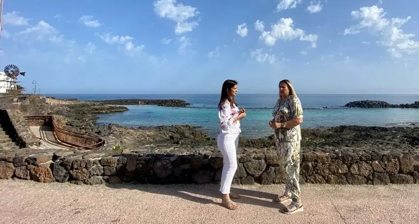Nieves Arrocha y Rita Martín este miércoles en Costa Teguise