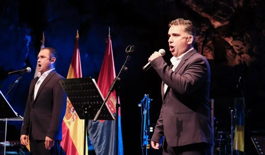 Ciro Corujo llevó su inigualable voz al auditorio de los Jameos