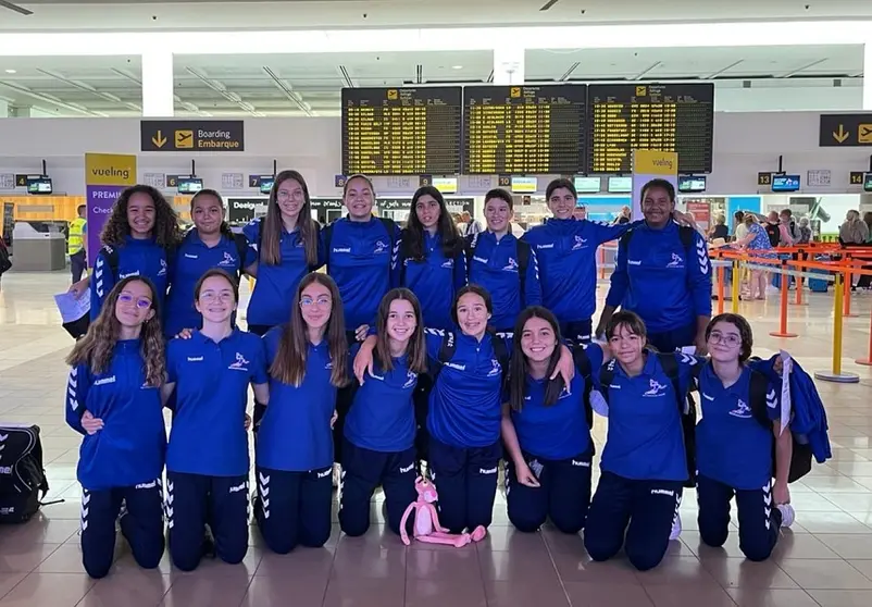 Equipo infantil del Puerto del Carmen desplazado a Pamplona.