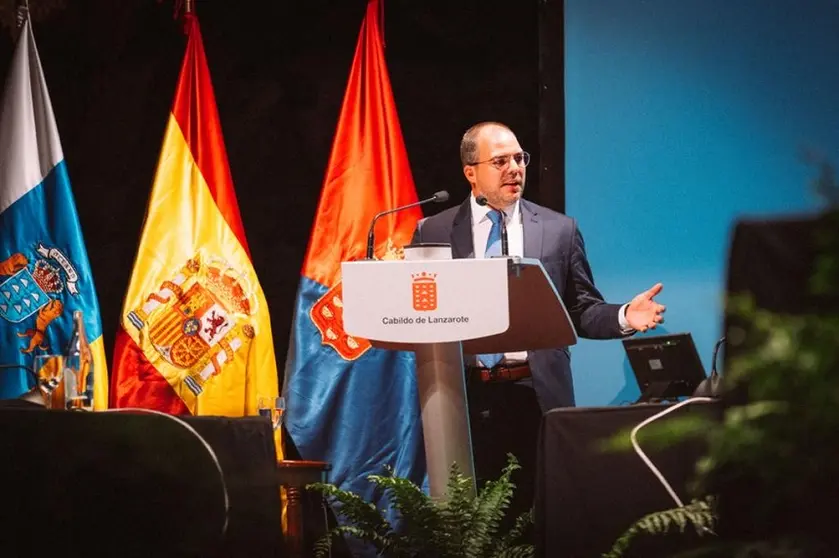 Jacobo Medina en el pleno de Debate del Estado de la Isla