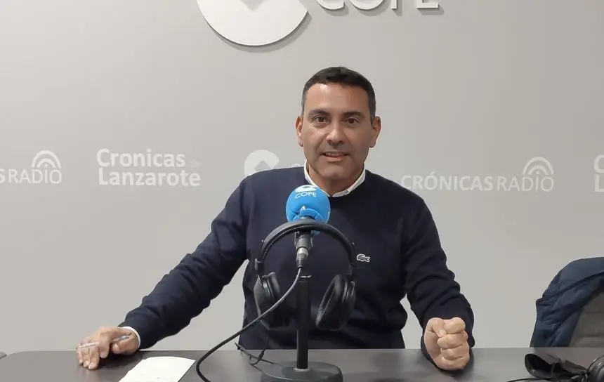 Oswaldo Betancort en Crónicas Radio - Cadena Cope.