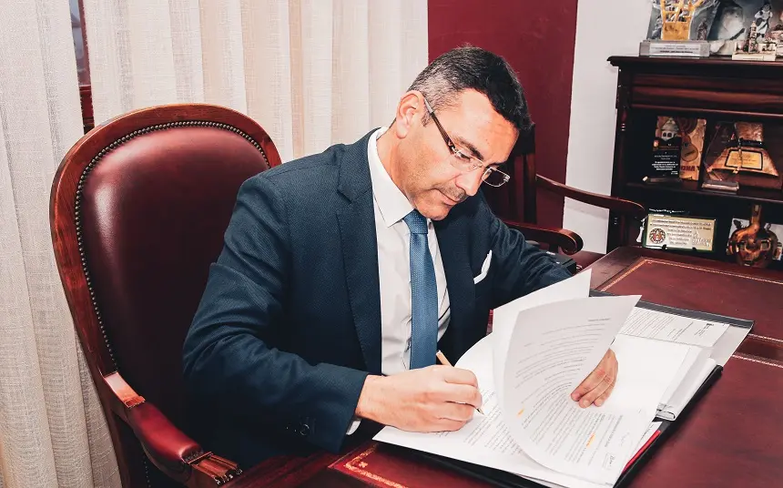 Oswaldo Betancort en su despacho de La Villa.