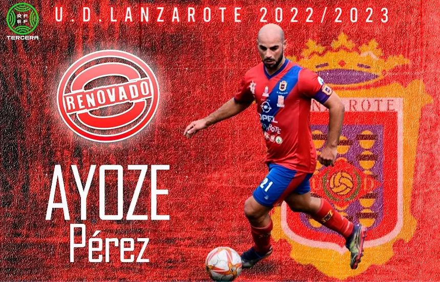 Imagen de la renovación del capitán de la UD Lanzarote, Ayoze Pérez.