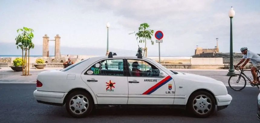 Imagen de archivo de un taxi de Arrecife.