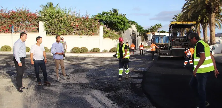 Imagen de las obras de asfaltado en El Rincón.