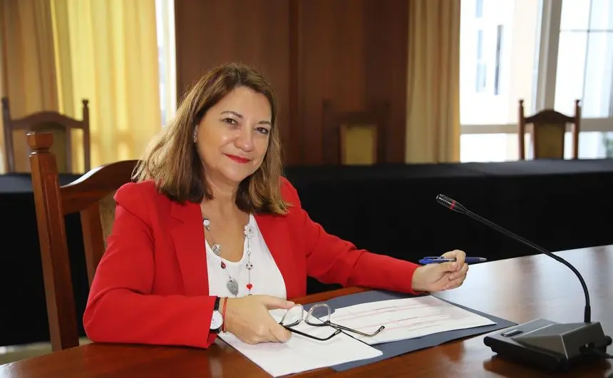 Isabel Martín Tenorio.