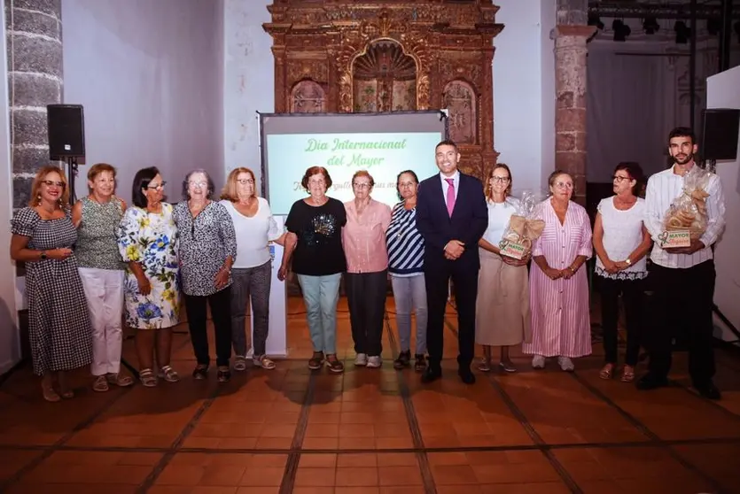 Reconocimiento de los mayores de Teguise a ADISLAN.