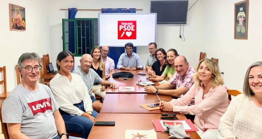 Imagen de los componentes del PSOE de Teguise.