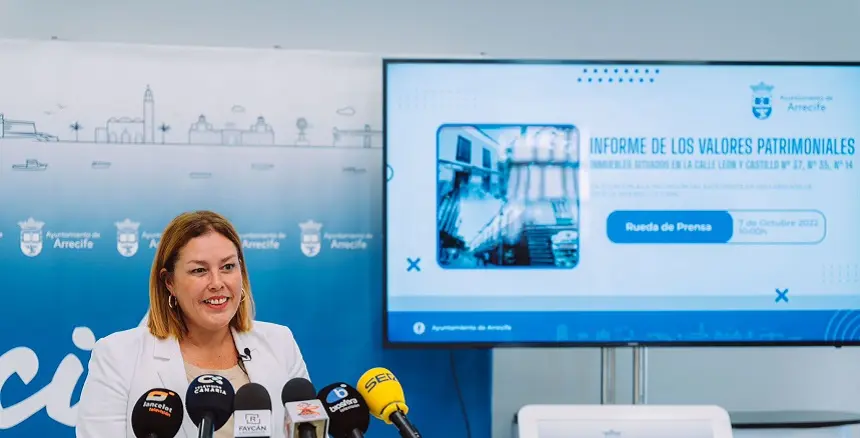 Imagen de Astrid Pérez en la rueda de prensa sobre los BIC.