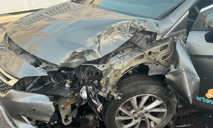 Imagen del estado de uno de los vehículos implicados en el accidente.
