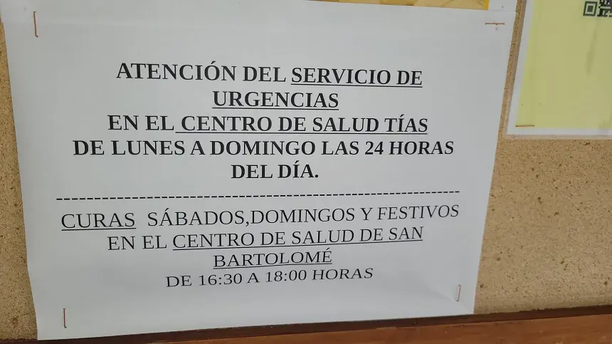 Imagen de un aviso del Centro Salud de San Bartolomé