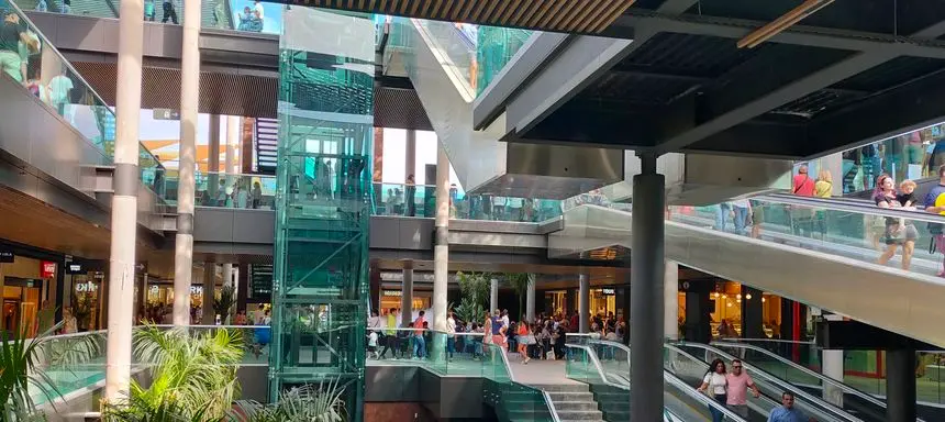 Imagen de una de las zonas del centro este domingo