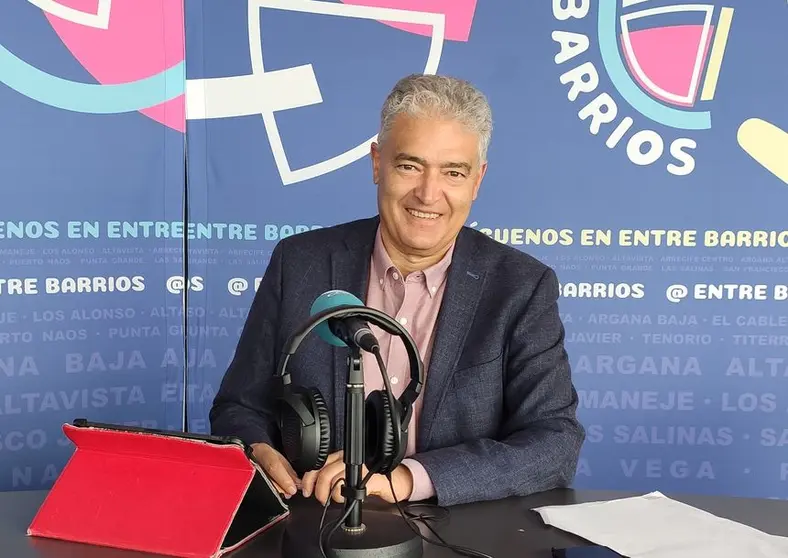 José Juan Cruz Saavedra en Crónicas Radio.