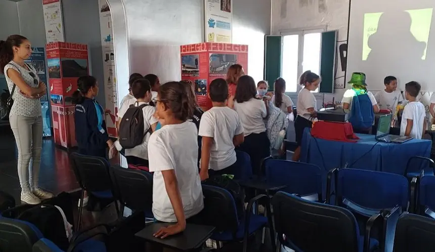 Visita de los alumnos del CEIP Benito Méndez Tarajano.