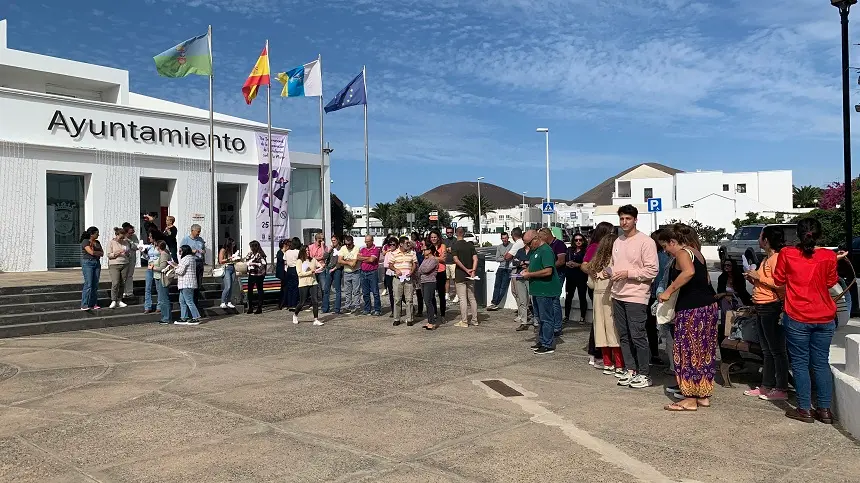 Acto realizado por el ayuntamiento de Tías por la Violencia contra la Mujer.