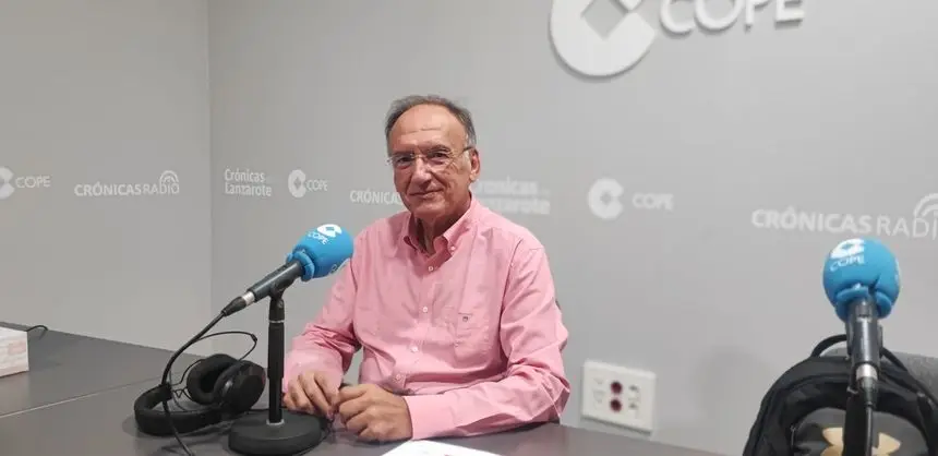 Manolo Fajardo este viernes en el estudio de Crónicas Radio-COPE Lanzarote