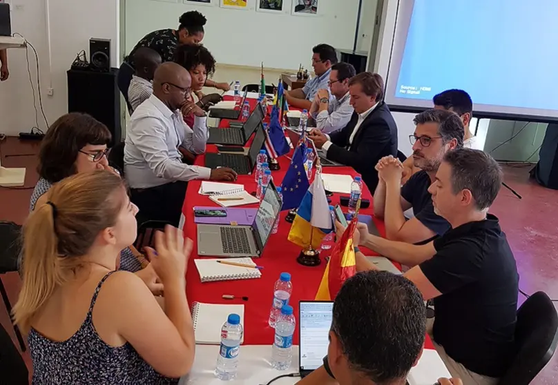 Imagen de una reunión del proyecto Margullar.