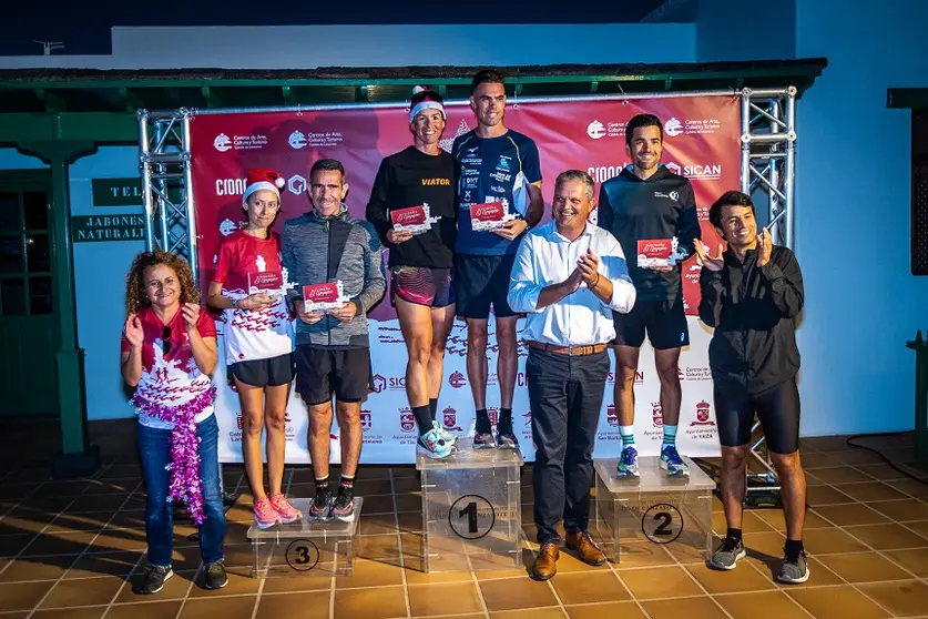 Entrega de trofeos de la Carrera Navideña el Campesino 2022.