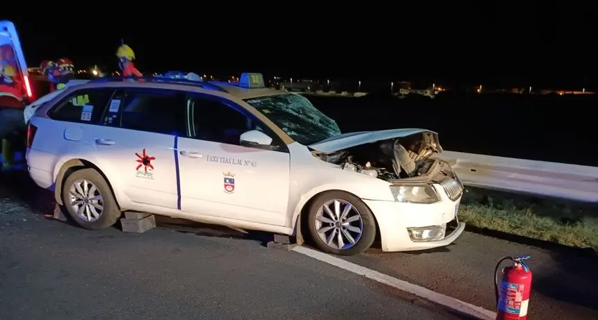 Los bomberos lograron sacar a todos los ocupantes atrapados