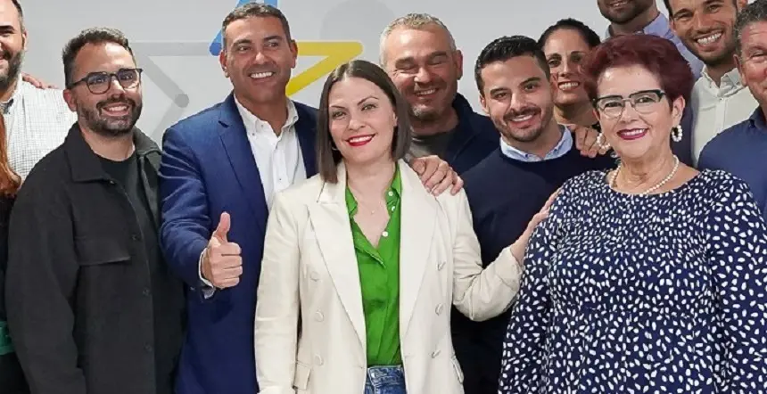 Oswaldo Betancort junto a sus compañeros de partido durante el día de la elección de las candidaturas al Cabildo y el Parlamento de Canrias