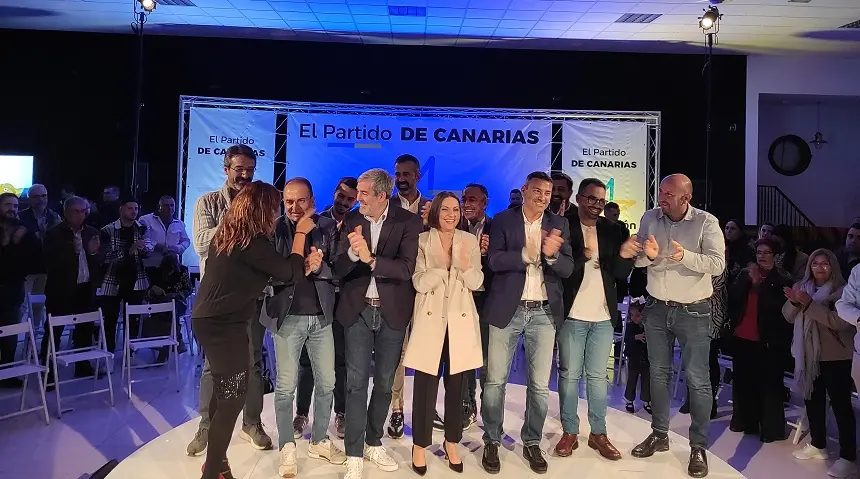 Imagen de los candidatos de CC durante el acto de presentación de las candidaturas.