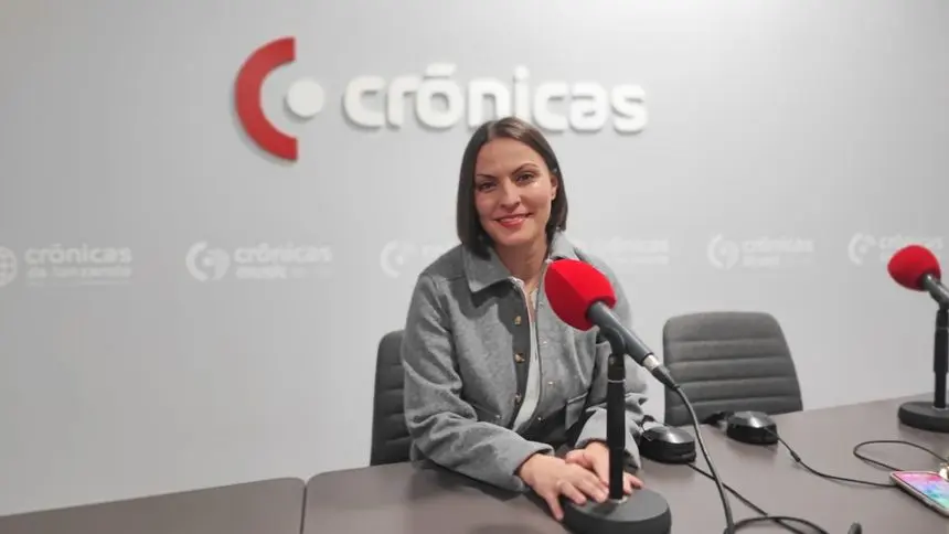 Migdalia Machín en Crónicas Radio.