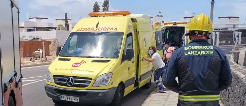 Imagen de archivo de otra actuación de los bomberos tras un accidente similar