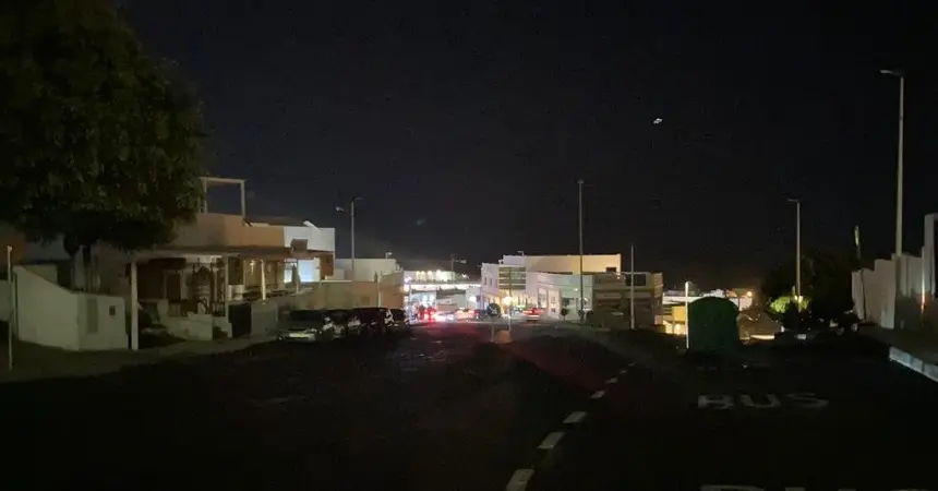 Imagen de zonas de Puerto del Carmen que han sufrido un apagón el pasado fin de semana.