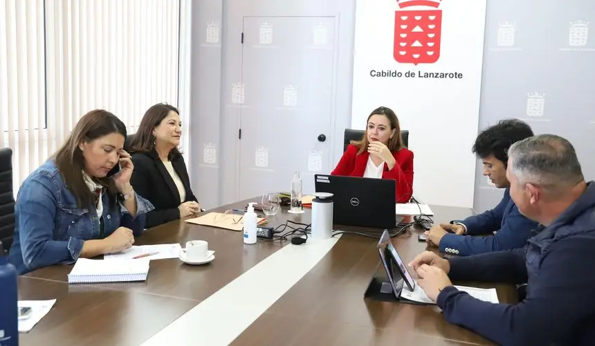Imagen de la reunión del Cabildo.