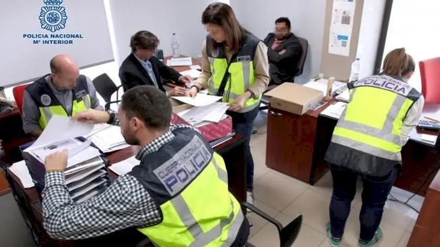 Imagen de archivo de la Policía Nacional, que es la que está llevando la investigación que afecta también a un general de la Guardia Civil.
