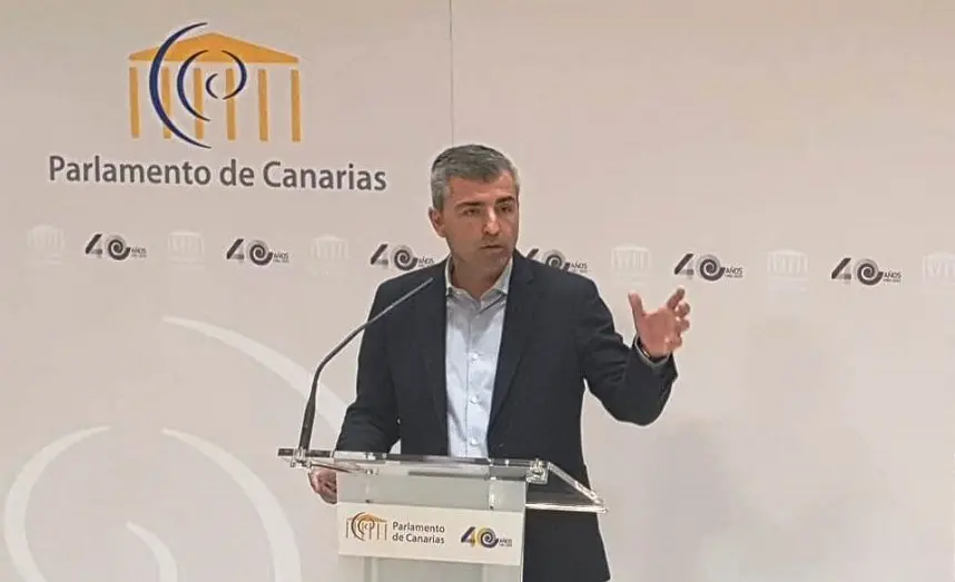 Manuel Domínguez en rueda de prensa.
