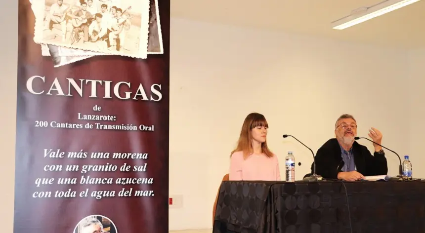 Presentación de la obra Cantigas.