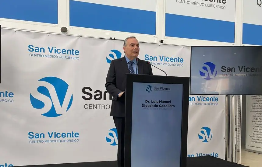 El Doctor Diosdado en su discurso.