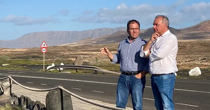 Luis Campos con el líder del MRT, Antonio Morales.