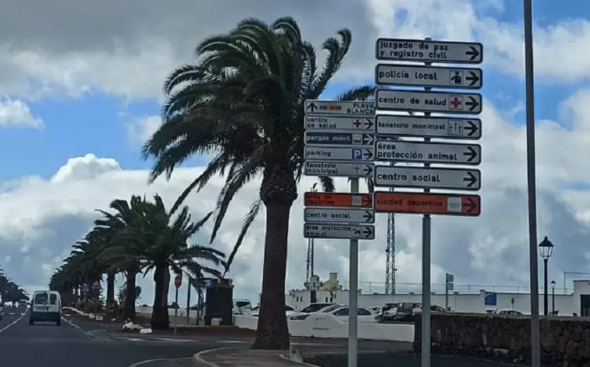 Imagen de señales de Yaiza.