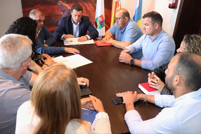 Reunión del equipo de gobierno de Yaiza.