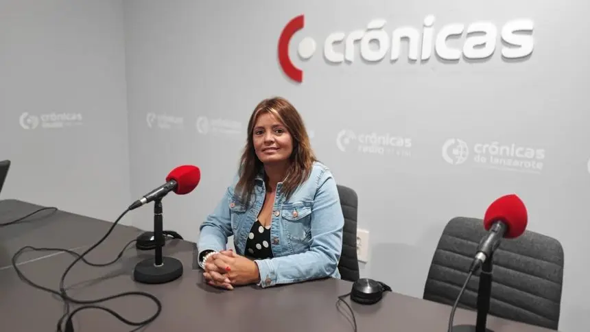 Olivia Duque en Crónicas Radio.