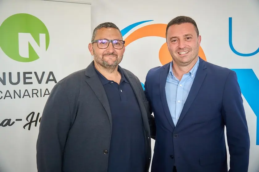 Marcos Lemes junto a Óscar Noda.