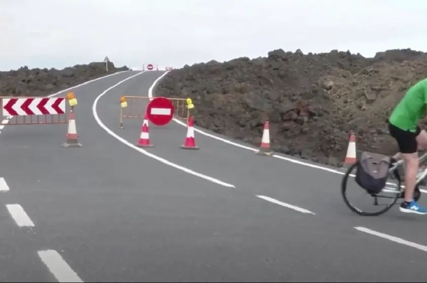 Imagen de la carretera de Los Hervideros.
