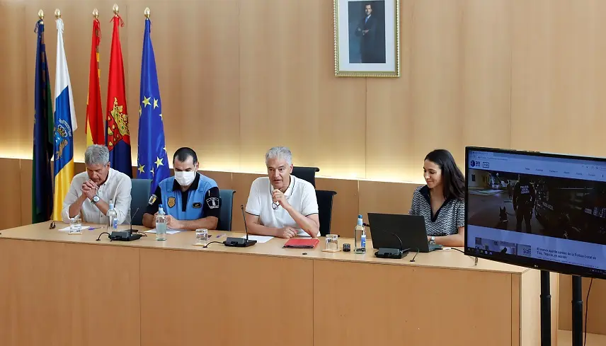 Presentación de la página web de la policía local de Tías.
