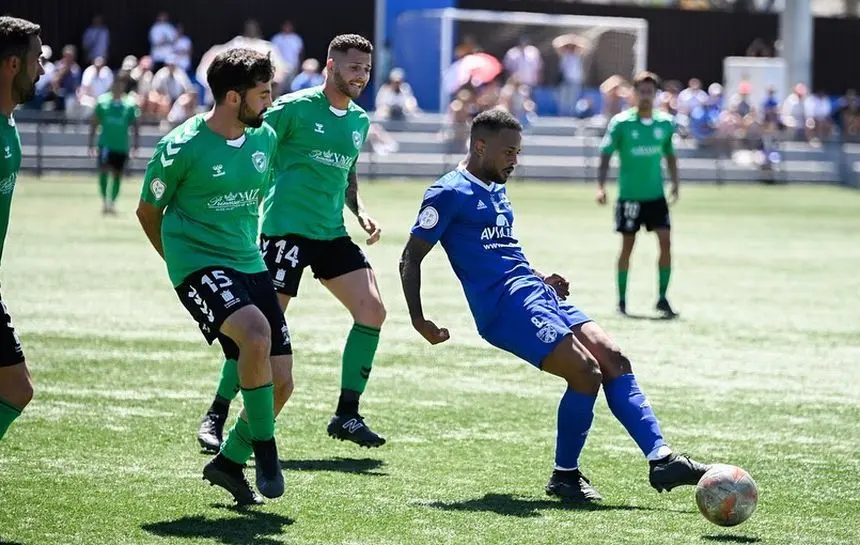 Una de las jugadas del encuentro