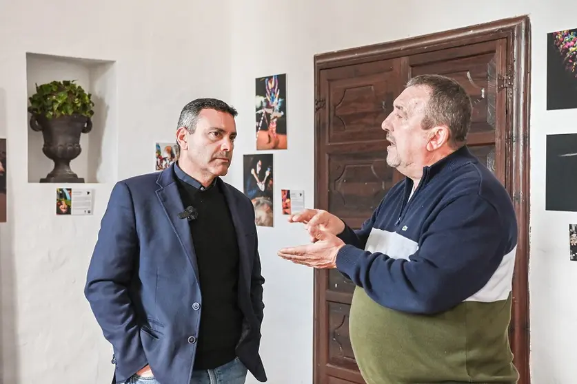 Oswaldo Betancort junto a Miguel Ángel Jiménez.