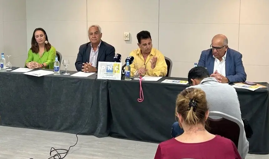 Rueda de prensa del PNC para anunciar la ruptura con CC.