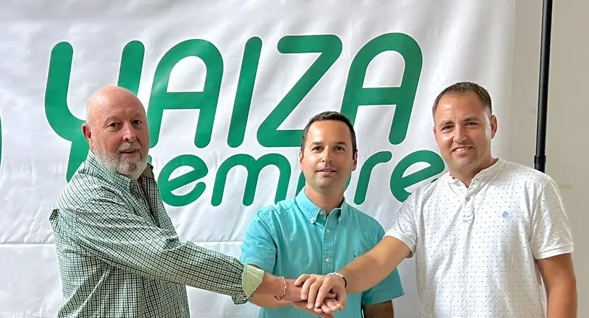 Bruno Medina en la presentación de su incorporación a Yaiza Siempre.