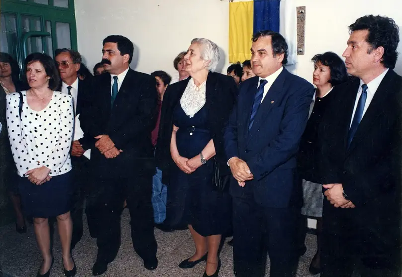 Imagen de la Inauguración del centro Mercedes Medina en 1991.